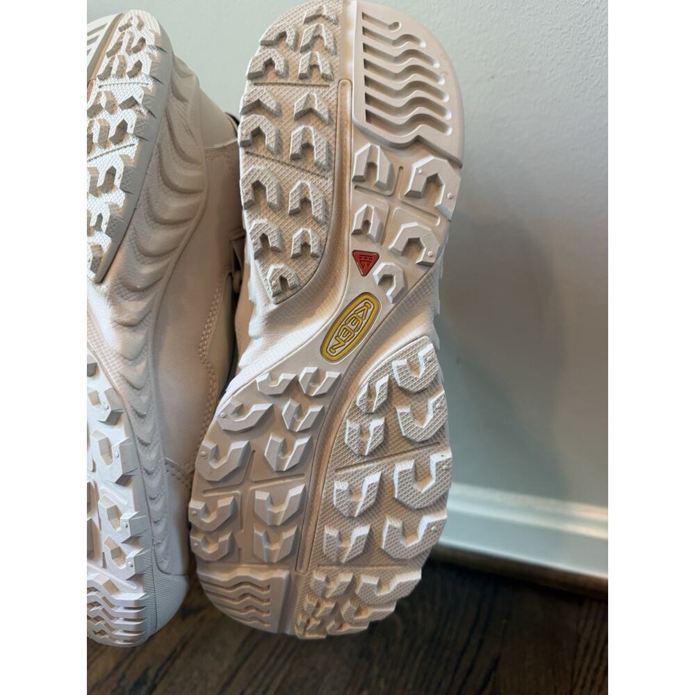 KEEN Hoodzerra II Boots/ Free People Womens Sz 9 Insulated Waterproof NEW $165 - Picture 9 of 16